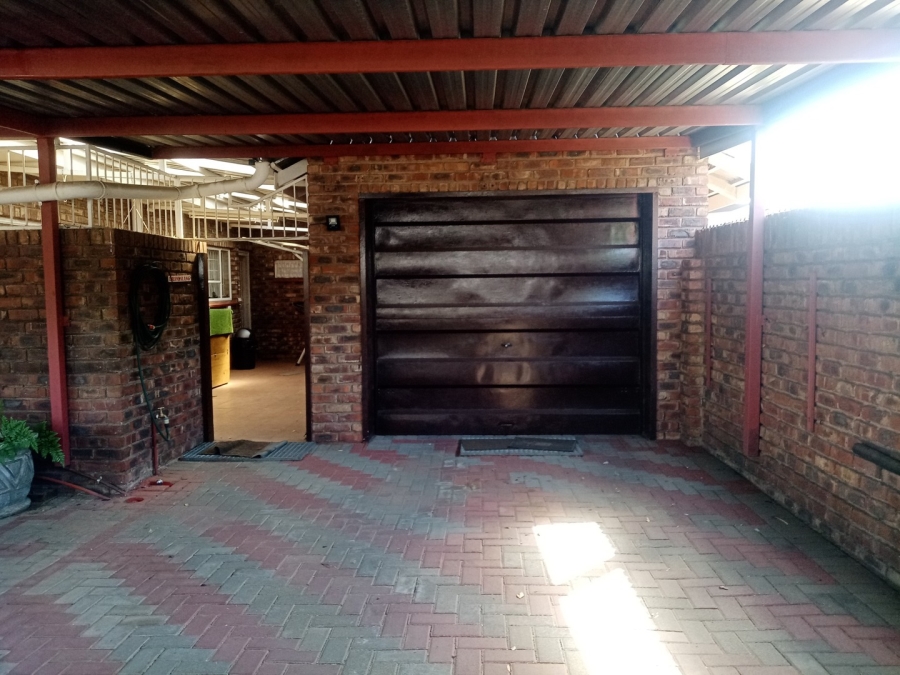 2 Bedroom Property for Sale in Parys Free State